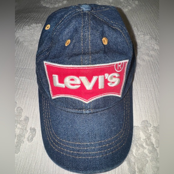 Levi's Accessories - Levi's Red and White Logo Patch